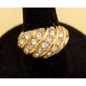 Vintage Gold Tone Rhinestone Ring Size 7 by Avon i15